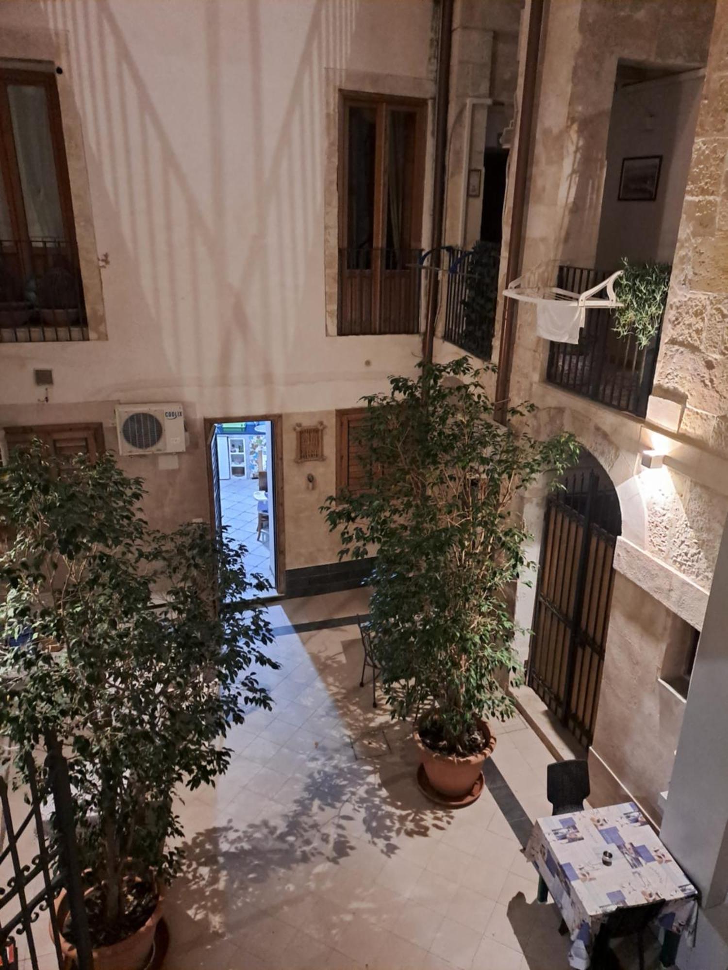 Вилла Syrakosia A Ortigia Сиракузы Экстерьер фото