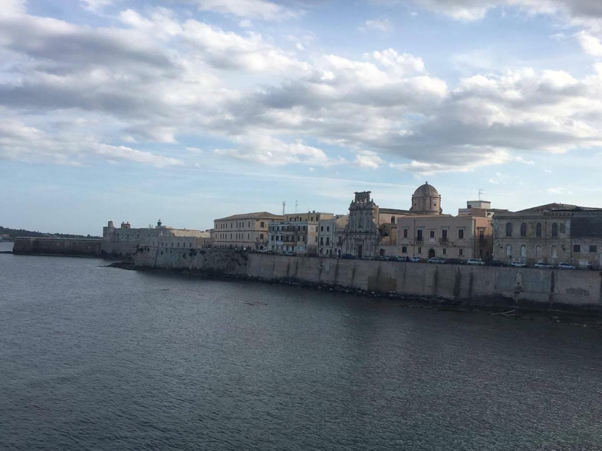 Вилла Syrakosia A Ortigia Сиракузы Экстерьер фото